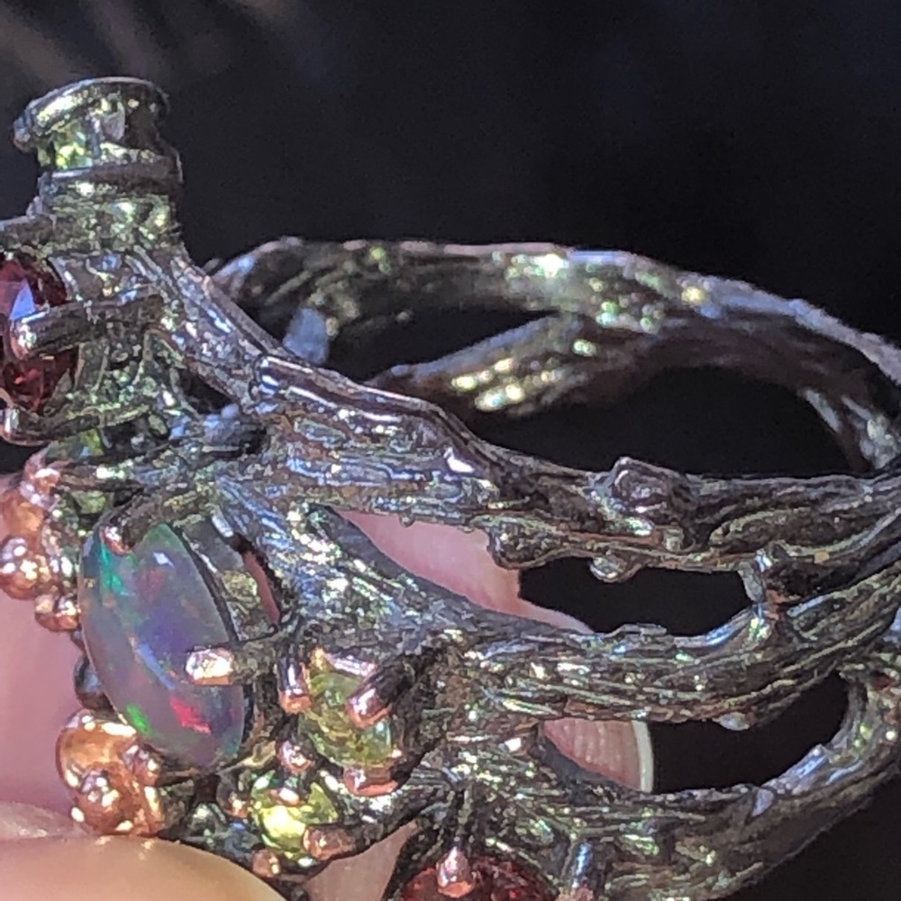 Fascinating  Genuine Black Opal Ring - Picture 6 of 8